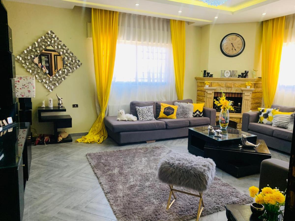 Laura'S Modern Villa 마다바 외부 사진